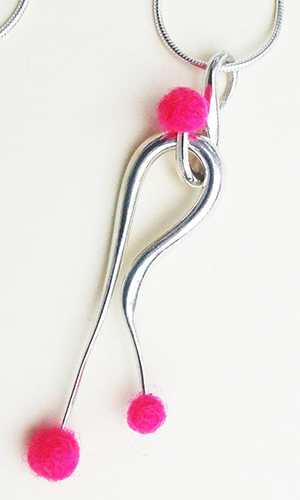 Mini Fuzzy – Necklace